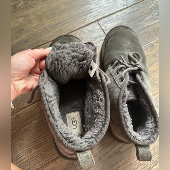 UGG boots in grey - Picture 3 of 8